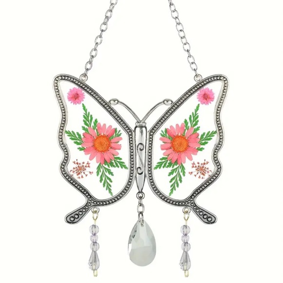 NWT Glass and Metal Pressed Flowers Butterfly Sun Catcher with Beads! - Picture 1 of 5